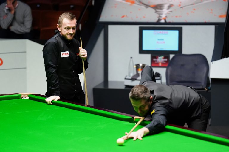 Selby and Allen’s slow play attracts criticism at World Snooker Championship