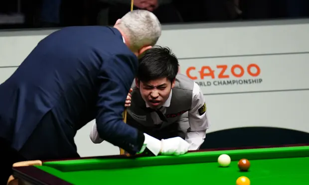 Si Jiahui Extends The Lead In A Dominant Display Over Luca Brecel At The World Championship Semi-Final
